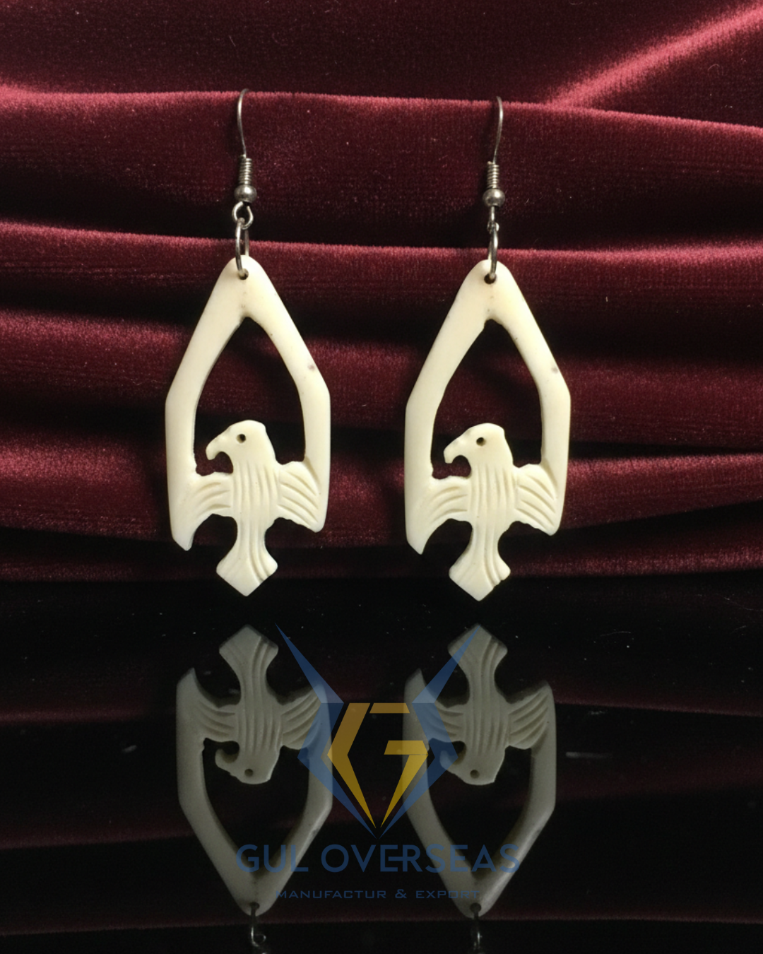BONE EGLE EARRING